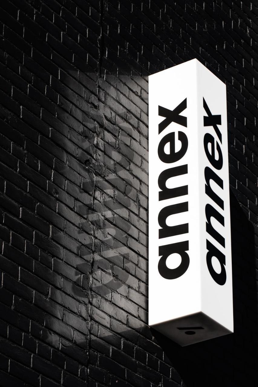 The Annex Hotel Toronto Exterior photo
